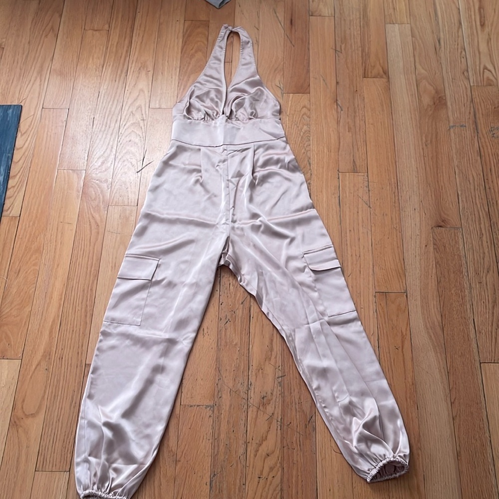 NEW WITH TAGS; miss selfridge jumpsuit size 6 rose gold